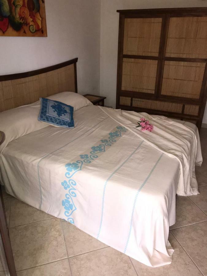 La Puntaccina Villa Aglientu Exteriör bild