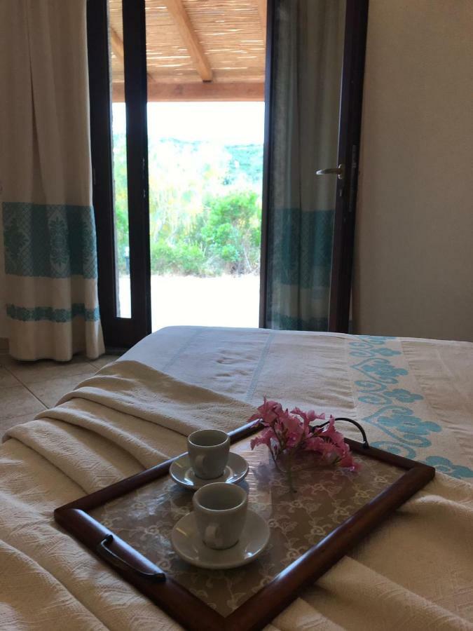 La Puntaccina Villa Aglientu Exteriör bild