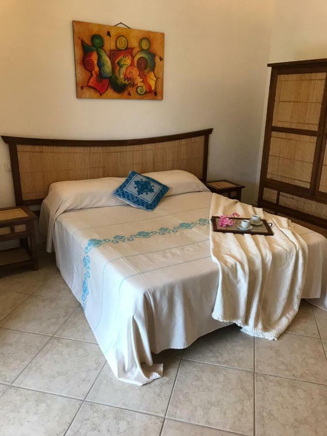 La Puntaccina Villa Aglientu Exteriör bild